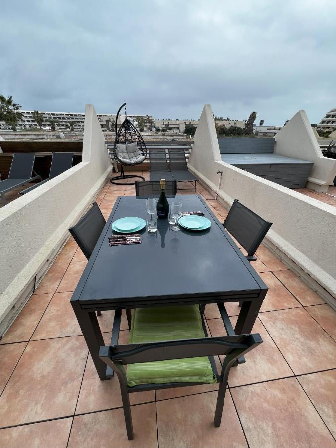 Fetish Studio Agde Luaran gambar